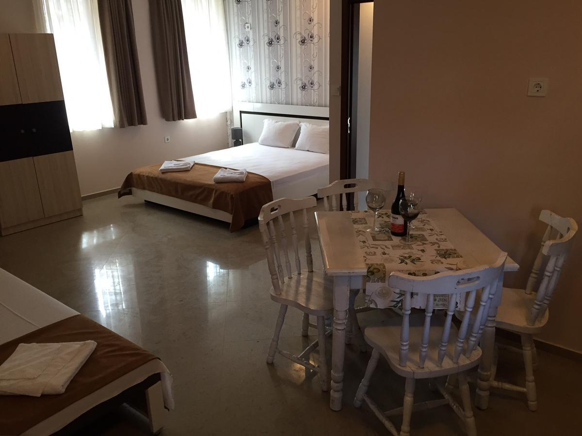 Guest House Afrodita 체르노모레츠 외부 사진